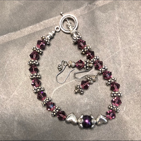 Bracelet w/ Swarovski Crystal Sterling Silver- Toggle Clasp - 7" Garnet Color - Picture 2 of 7